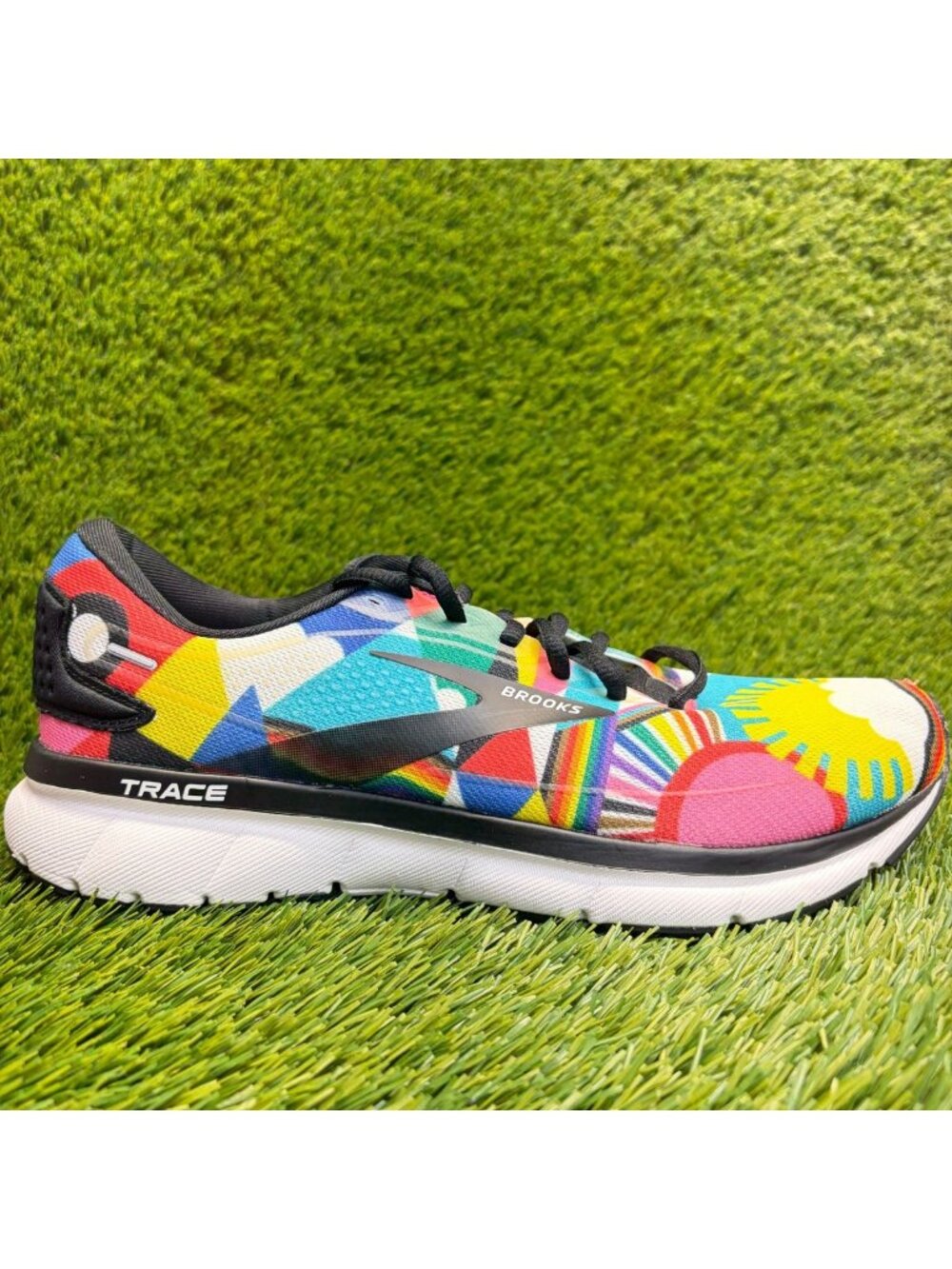 Brooks Trace 2 Pride Lisa Congdon Womens Size 10.5 Blue Running Shoes Sneakers